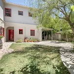 Holiday home Stone House In Katouna With Garden *