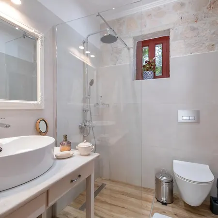 Stone House In Katouna With Garden Feriehus Lefkáda