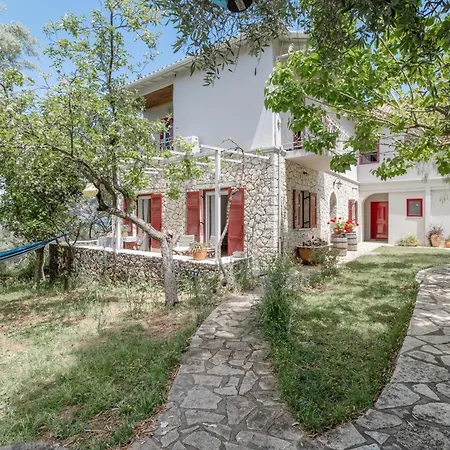 Stone House In Katouna With Garden *