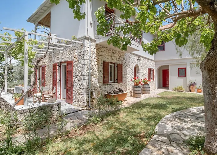 Stone House In Katouna With Garden *