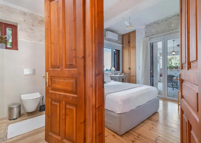 Hébergement de vacances Stone House In Katouna With Garden