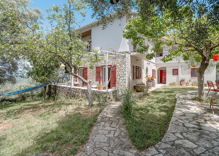 Stone House In Katouna With Garden *